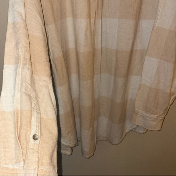 👼🏼NEVER WORN👼🏼 Aerie Cream & White Oversized Flannel - Picture 7 of 7